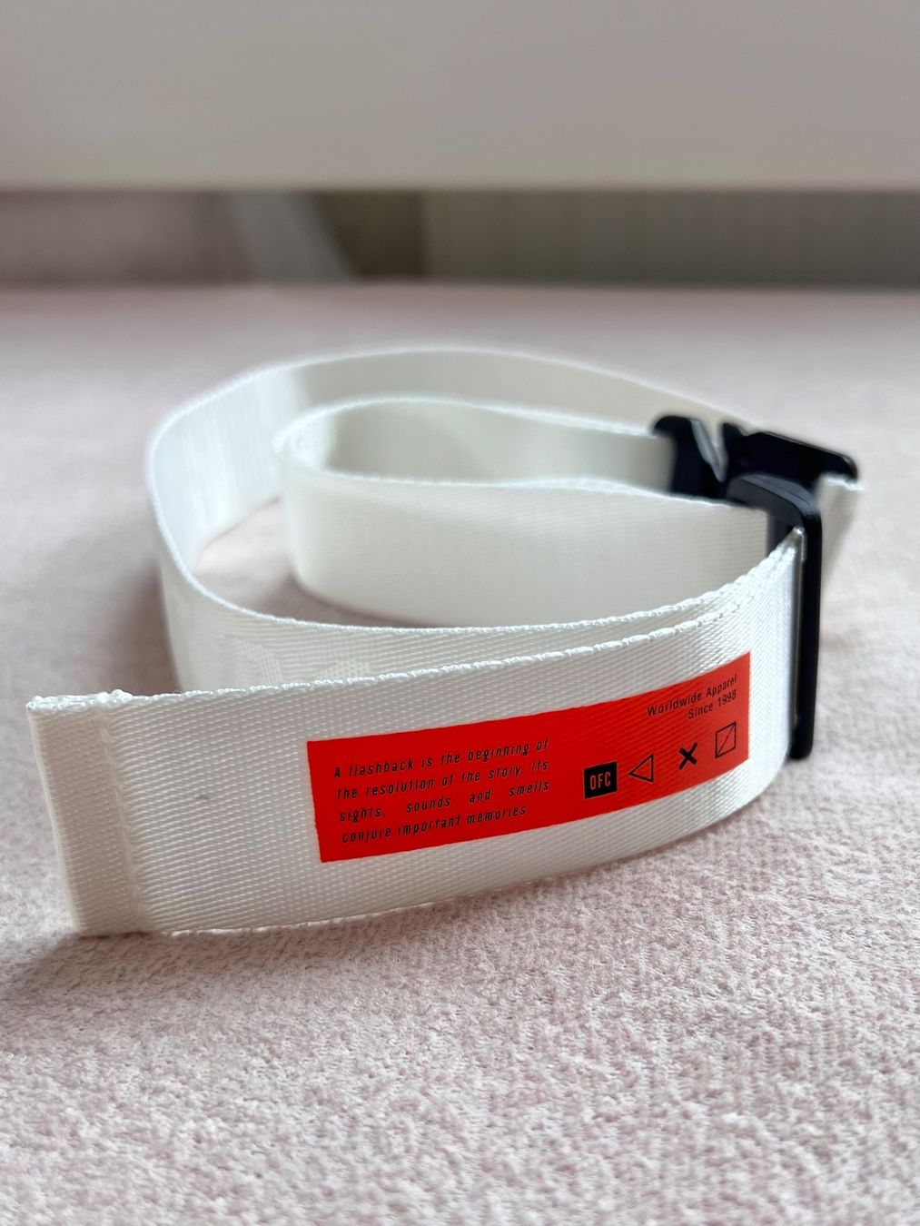 Bershka Ceintures: Verstellbarer Gürtel – Neuf avec emballage d'origine à Tagelswangen par fireiceprincess 1