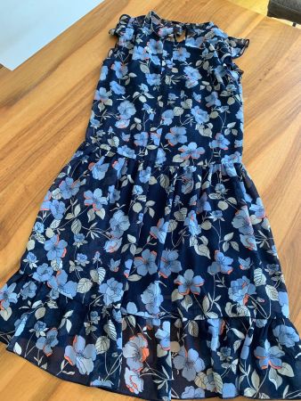 BENETTON geblümtes luftig leichtes Sommerkleid Gr. XS