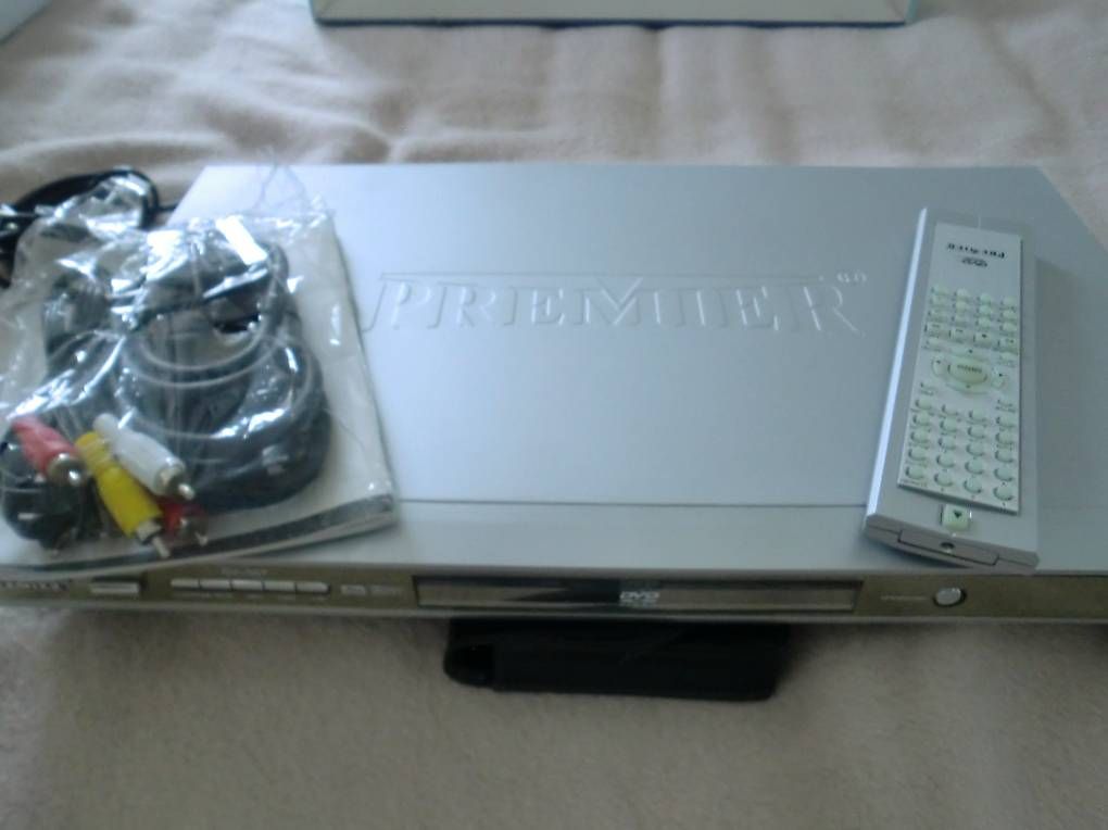 Sistemi audio & multimediali: DVD-Player neu – Usato da Giswil venduto da Wiskiy95 1