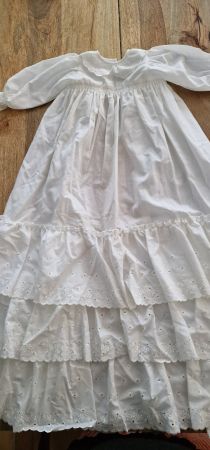 Taufkleid weiss Baumwolle mit Stickerei, top Zustand