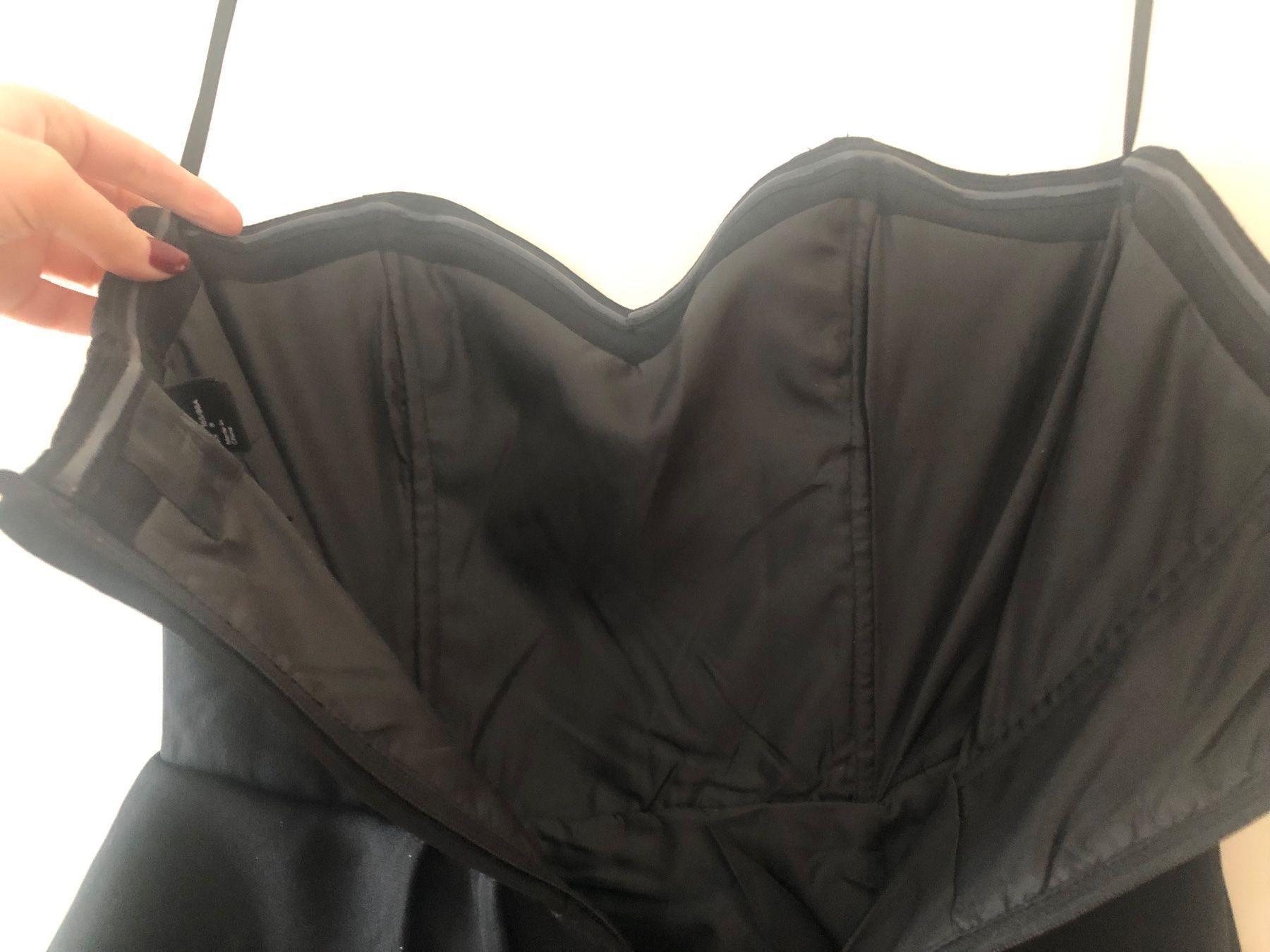 H&M Vestiti: Robe bustier avec volant H&M – Usato da Onex venduto da kattrina 4