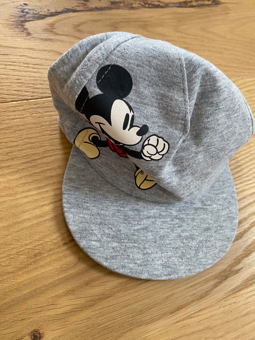 Disney Altro abbigliamento per bambino: Mickey Dächlihut Baby 74 – Usato da Trachslau venduto da M_Schmid81 2