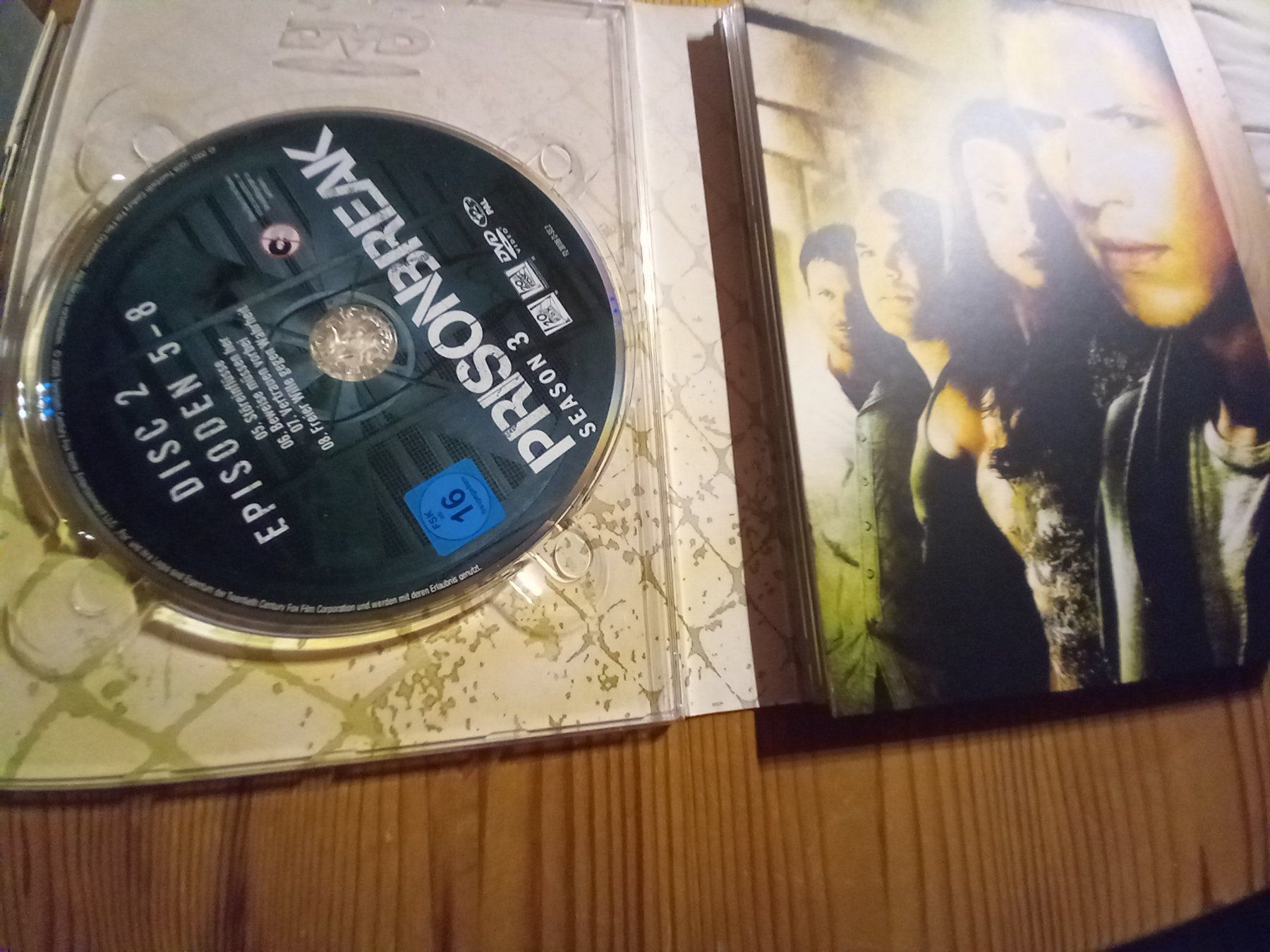 Tutti i DVDs: Staffel 3 von Prison Break – Usato da Langenthal venduto da noa_9wcy 2