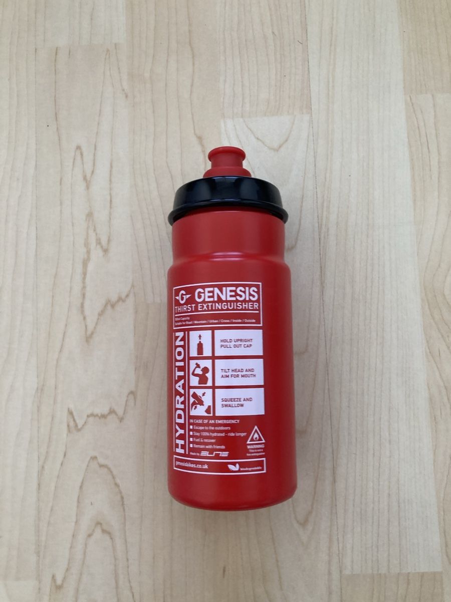 Trinkflaschen & Thermosflaschen: Vélo Trinkflasche Genesis Bikes thirst extinguisher – Neu und originalverpackt aus Zürich von luc_mj5b 1