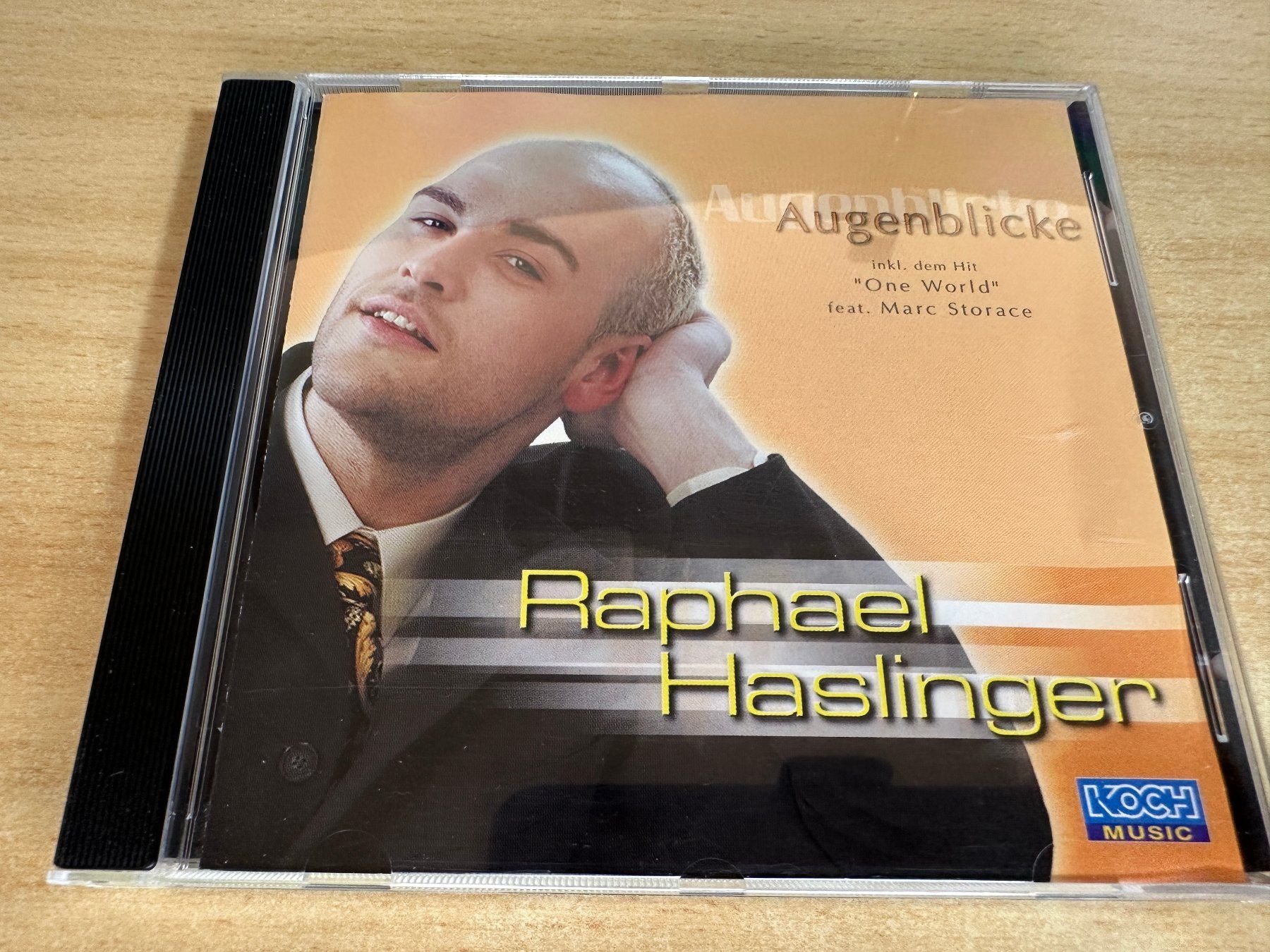 CD: R1 Raphael Haslinger – Augenblicke – Usato da Rikon im Tösstal venduto da Alpenmutz