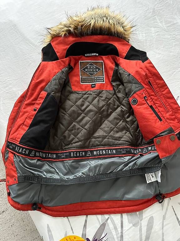 Vestes: Skijacke Beach Mountain nr.34 – D'occasion à Alberswil par Leaaa12 1