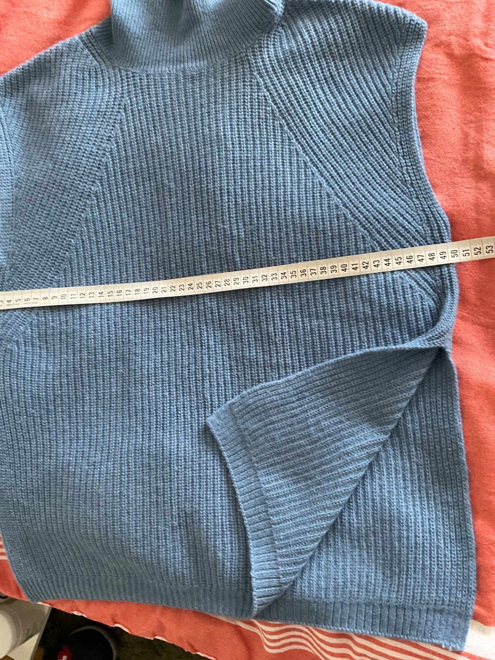 Pullover & Sweatshirts: Schöner Wolle Pullunder Gr ca M hellblau Rollkragen – Gebraucht aus Urdorf von alda02 4