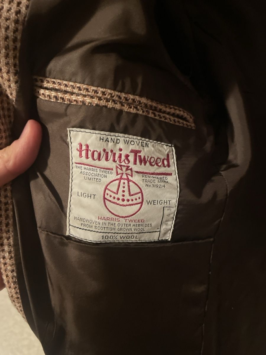 Completi: HARRIS TWEED PKZ BLAZER – Usato da Oltingen venduto da kairutschi 2