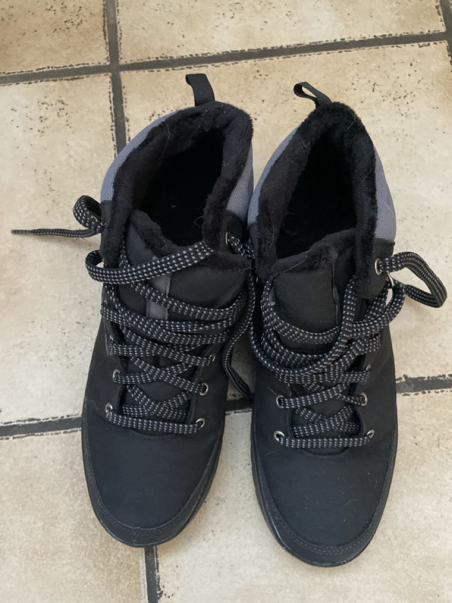 Scarpe da uomo: Winterboot Gr.42 neuwertig – Usato da Jenaz venduto da Gba63
