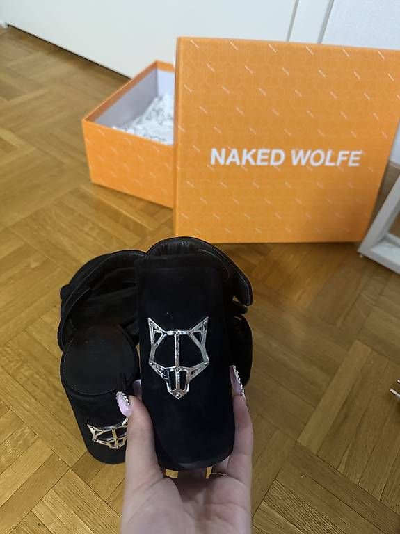 Chaussures femmes: Naked Wolfe – D'occasion à Lausanne par may_vqv9 2