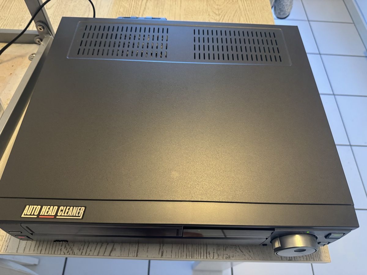 JVC Registratori: Jvc hr-s5800e svhs videorecorder – Usato da Zunzgen venduto da milesdavis76 3