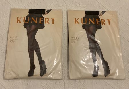 2 Strumpfhosen von Kunert in Fuchsia-Pink, matt, neu