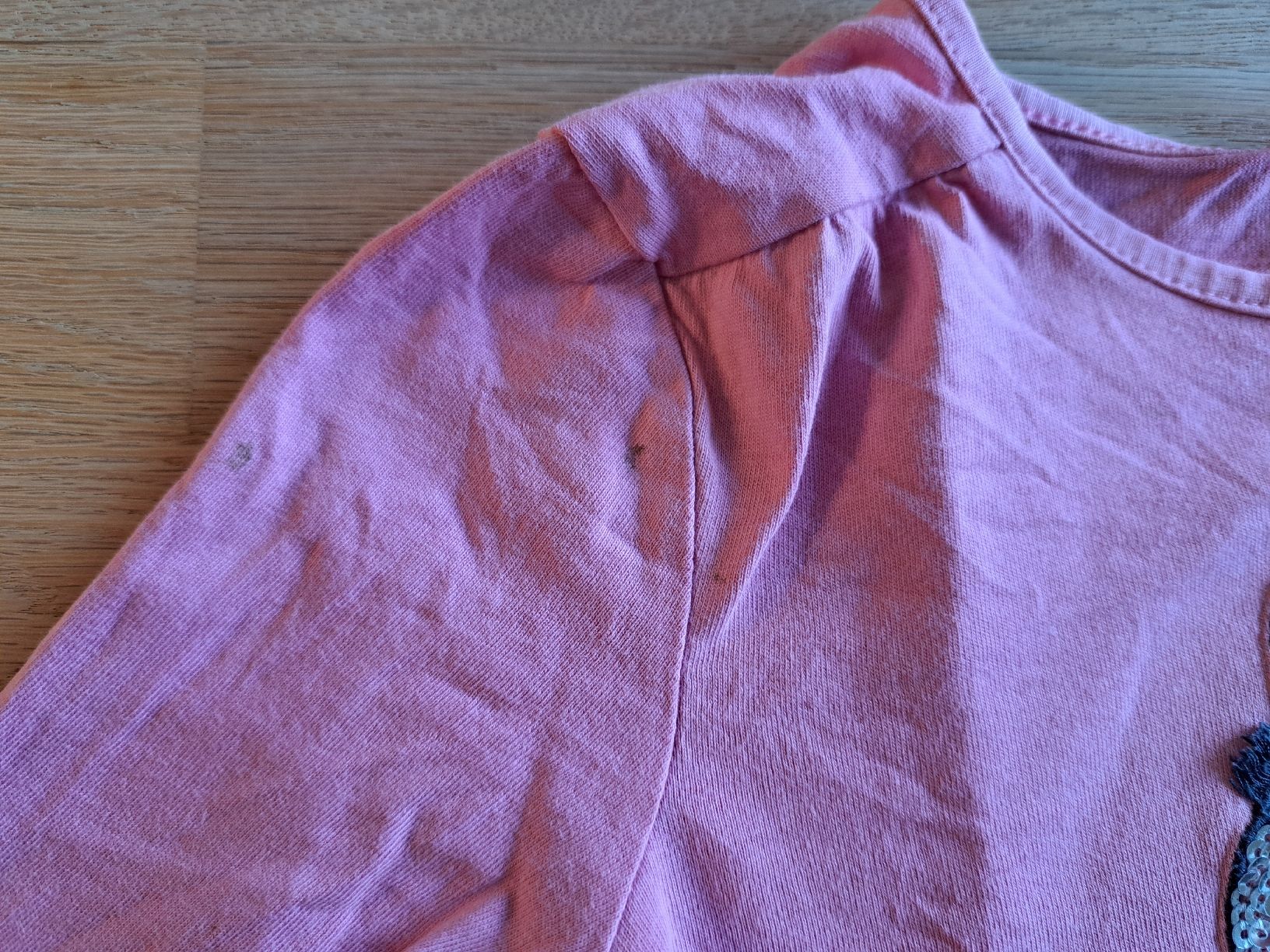 Maglioni & Felpe: 2 Langarmshirt, Gr. 110 – Usato da Bergdietikon venduto da Staphylococcus 5
