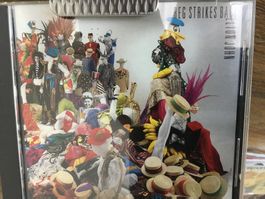 Elton John - Reg Strikes Back CD      o