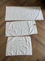 Zwei Fottetücher (ca 60x120 und 50x90) + Badeläufer (60x45)