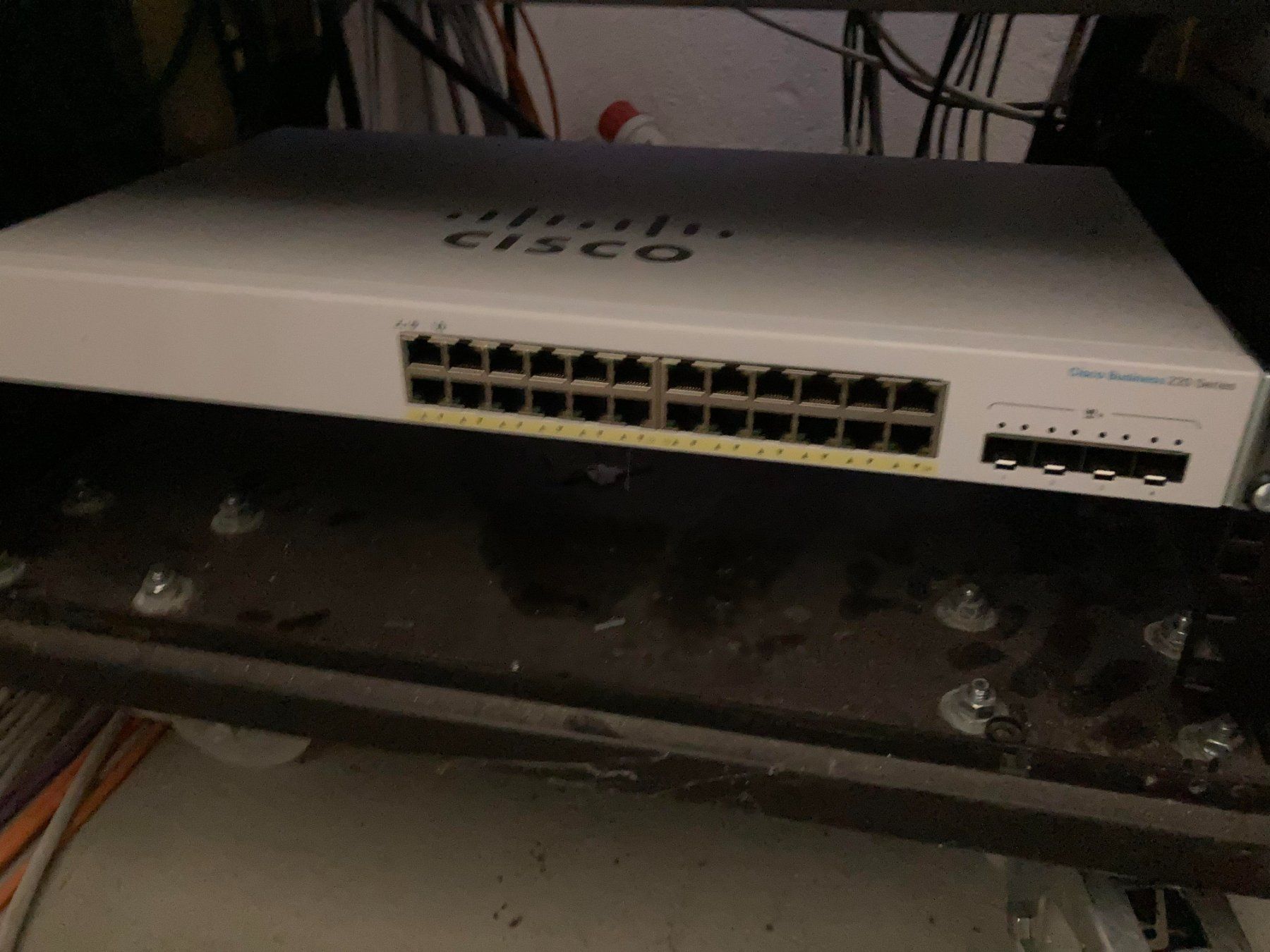 Cisco Modems & Router: Cisco Switch – Gebraucht aus Wettingen von rap_ps8v