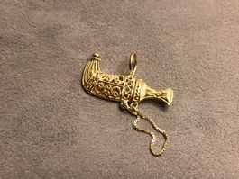 Orientalischer Khanjar-Anhänger aus 18 Karat Gelbgold Au 750