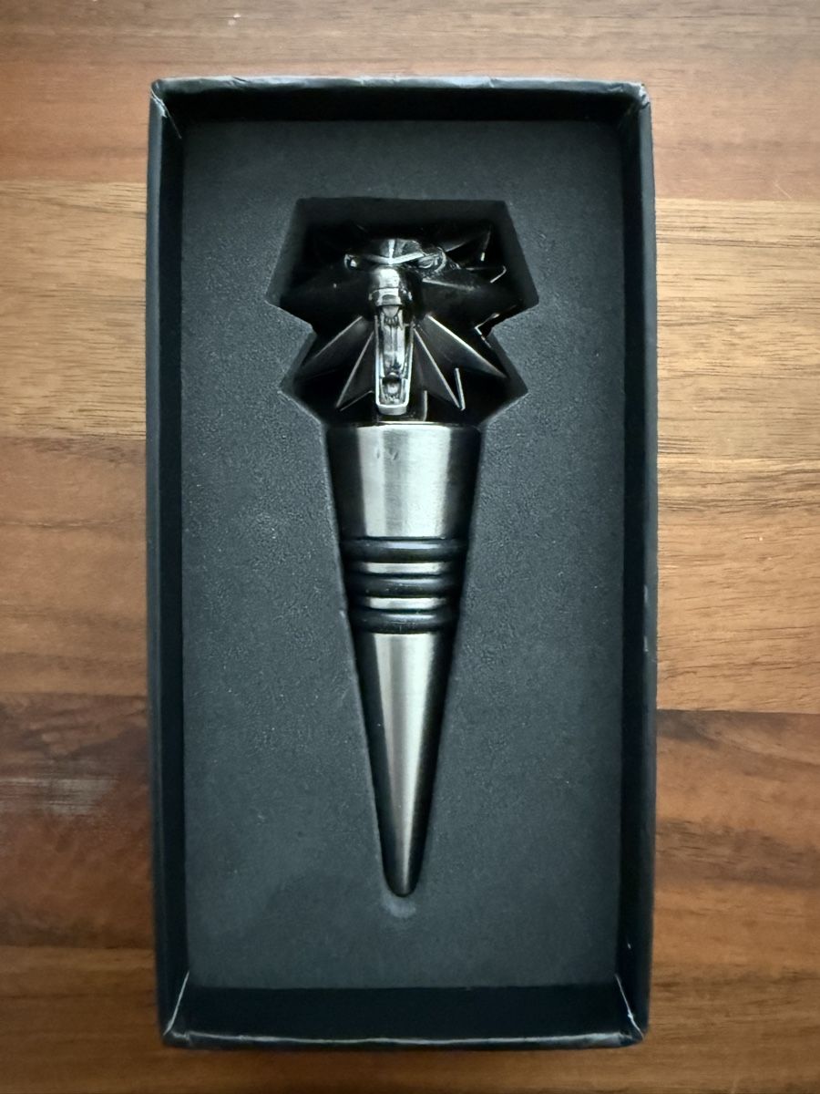 Flaschenöffner & -verschlüsse: The Witcher 3 Flaschenverschluss NEU – Neu und originalverpackt aus Dübendorf von CellarSeller 1