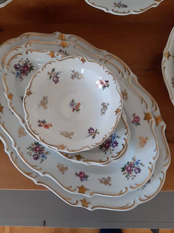Set di piatti: Sehr schönes Reichenbacher Tafelservice – Usato da Rheineck venduto da Solduno60 2