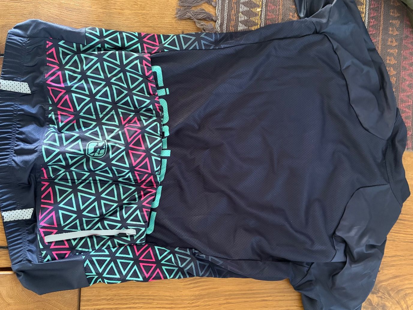 T-shirt: Velo T-Shirt – Nuovo e nell'imballaggio originale da Appenzell venduto da Sarahlwehrli 4