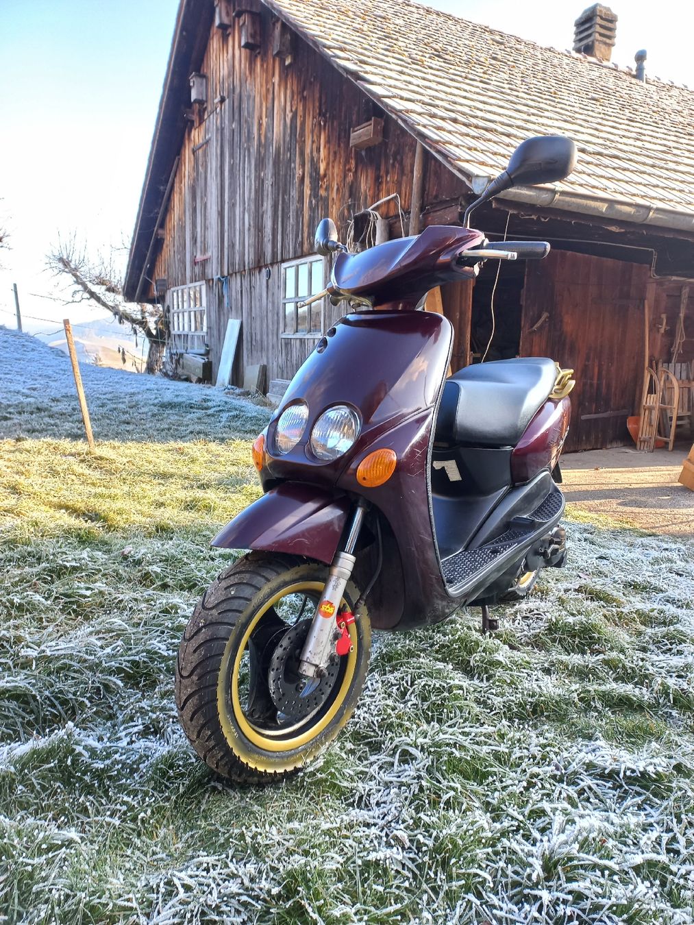 Yamaha Scooter: Roller Yamaha 100ccm 2-Takt – Usato da Buchen BE venduto da Reberparts 2