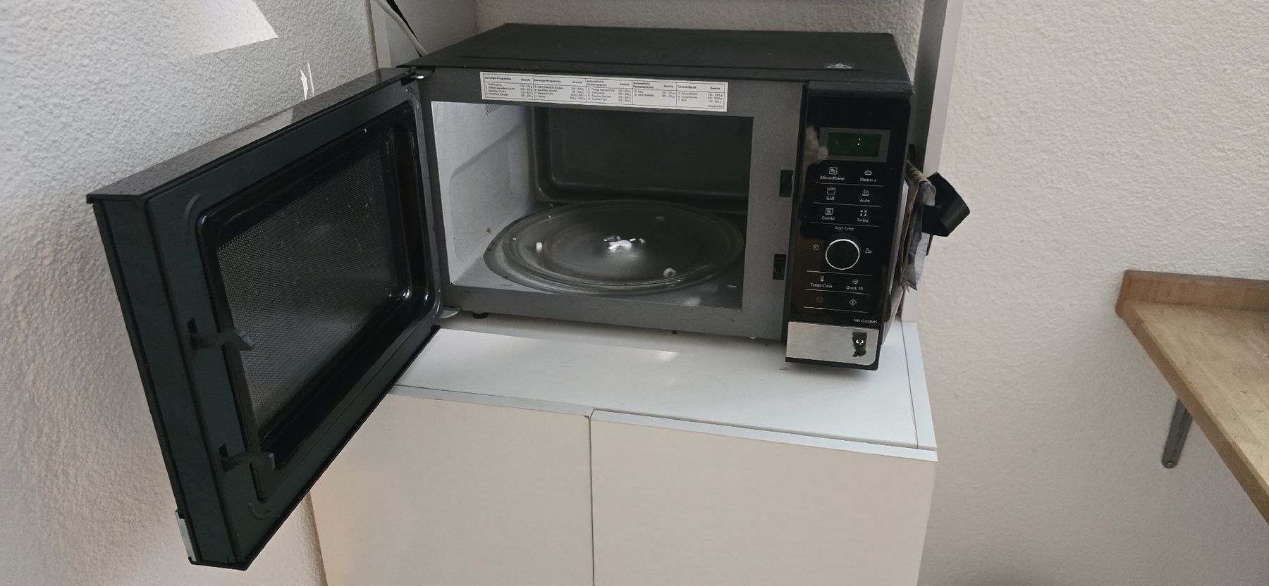 Appareils de cuisine: Mikrowelle – D'occasion à Dietikon par Rutz93 1