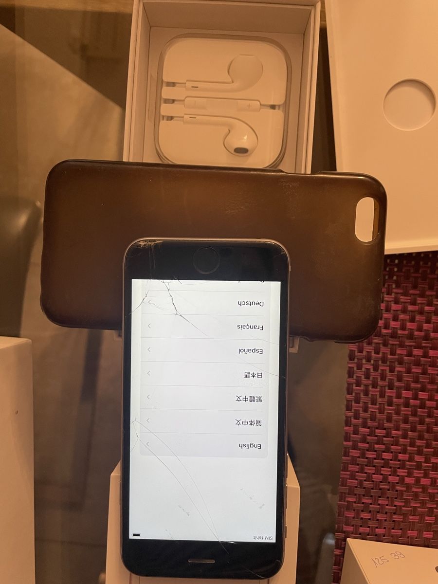 Apple Handys / Smartphones: IPhone 6s – Defekt aus Eischoll von amaber92 1