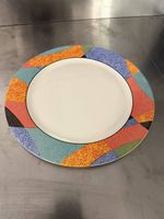 48 grosse Teller mit buntem Rand, 32 cm (Arcopal France)