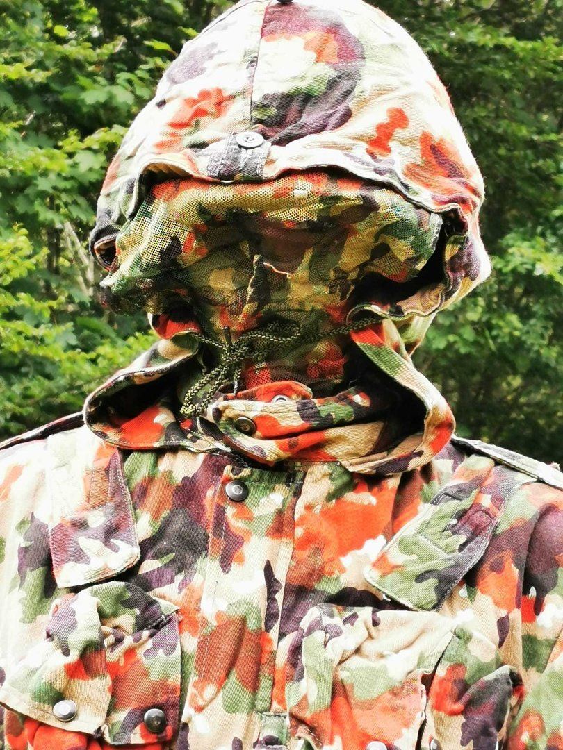 Schweizer Armee Uniformen: Schweizer Armee Kämpferjacke Grösse 48 – Gebraucht aus Schaffhausen von aos_hv6l 2