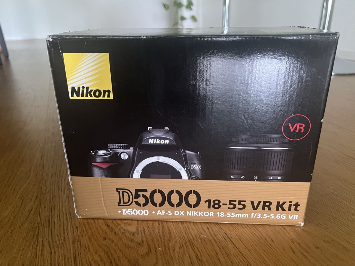 Nikon Kamera: NIKON D5000 18-55 VE Kit Digitalkamera. Euwertig – Gebraucht aus Hünenberg von Paddels 1