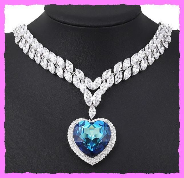 Catenine: Exklusiv erlesenes Herz – Collier – Nuovo e nell'imballaggio originale da Oberglatt ZH venduto da Diamond-Girl