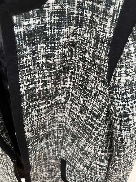 Giacche: Blazer / Jacke tweet – Usato da Luzern venduto da HeleneXX 3