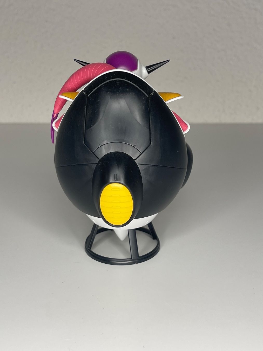 Bandai Statuette: Dragon Ball Z Frieza Hover Pod Model Kit – Nuovo (secondo la descrizione) da Dietikon venduto da Tekru 3