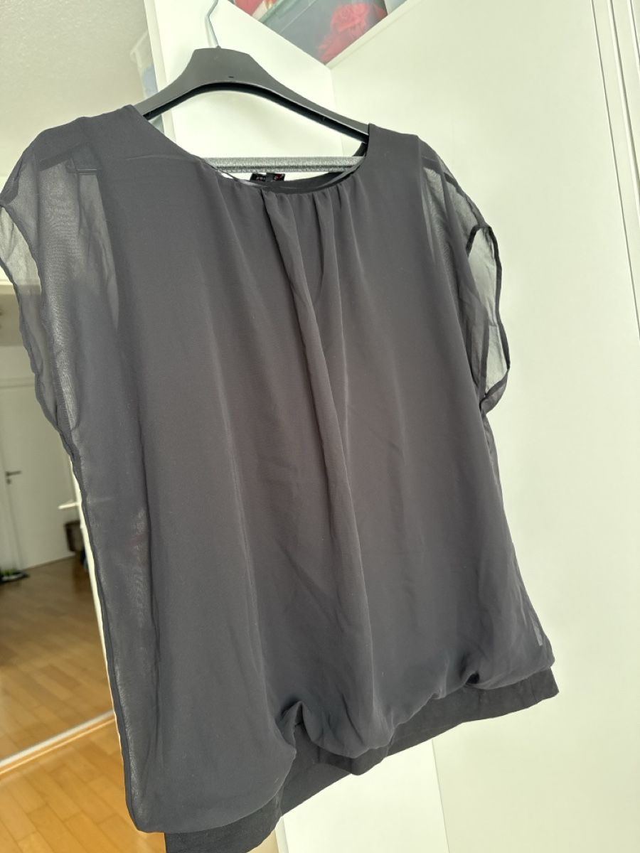 Camicette: Blouse – Usato da Winkel venduto da Olirickli05 1