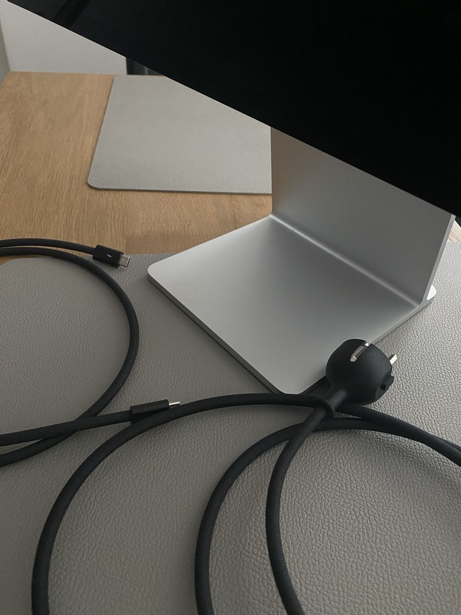Apple Monitor: Apple Studio Display 27" 5K Standardglas (MK0U3D/A) – Usato da Wetzikon ZH venduto da rit_ramtr 7