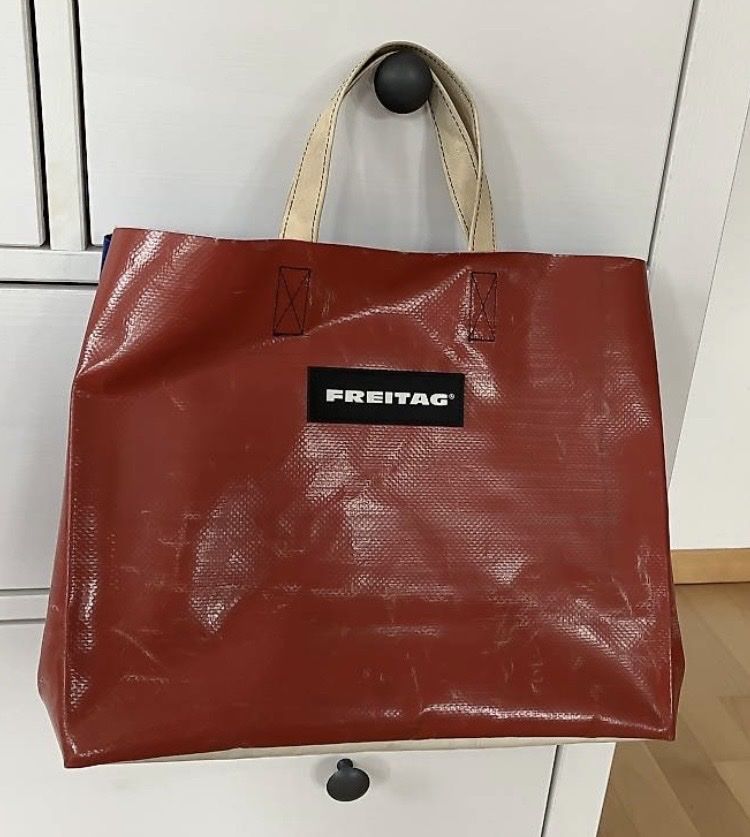 Freitag Borse: FREITAG Cake Bag – Nuovo (secondo la descrizione) da Rheineck venduto da Ellebasi.