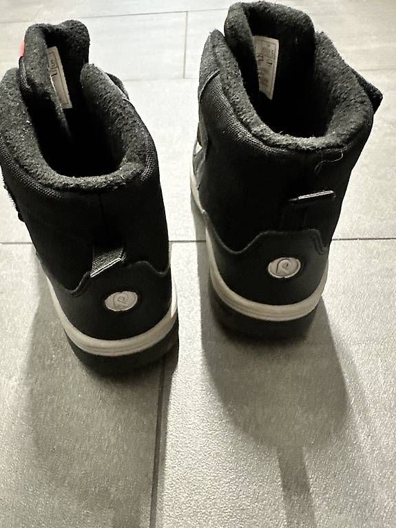 Schuhe für Jungen: REIMA Wasserdichter Winterschuh Gr. 28 – Gebraucht aus Allschwil von nic_6yf6 1