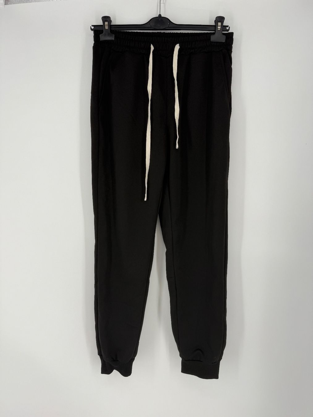 Pantalons: Herren Trainerhose/ Jogginghose Gr. M – Neuf (Voir description) à Auenstein par moin.