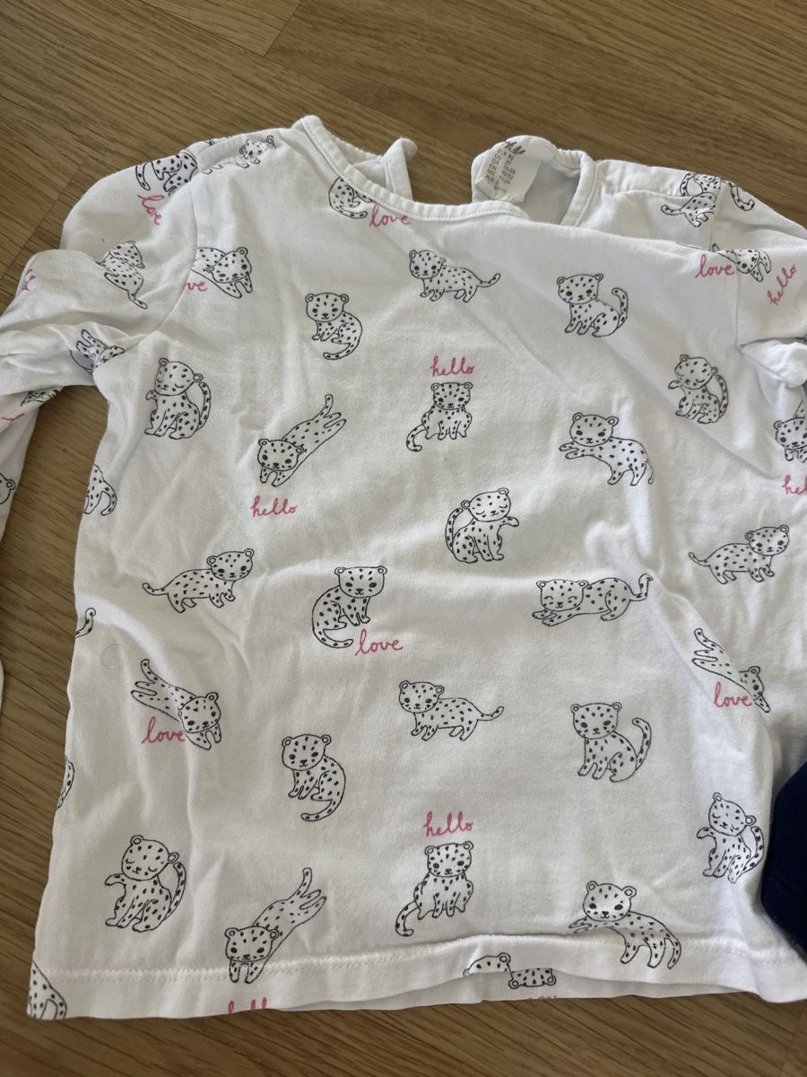 Lotti & Set di vestiti: Kleiderset aus 3 T-Shirts Gr 86 – Usato da Rüschlikon venduto da Retobernina 2