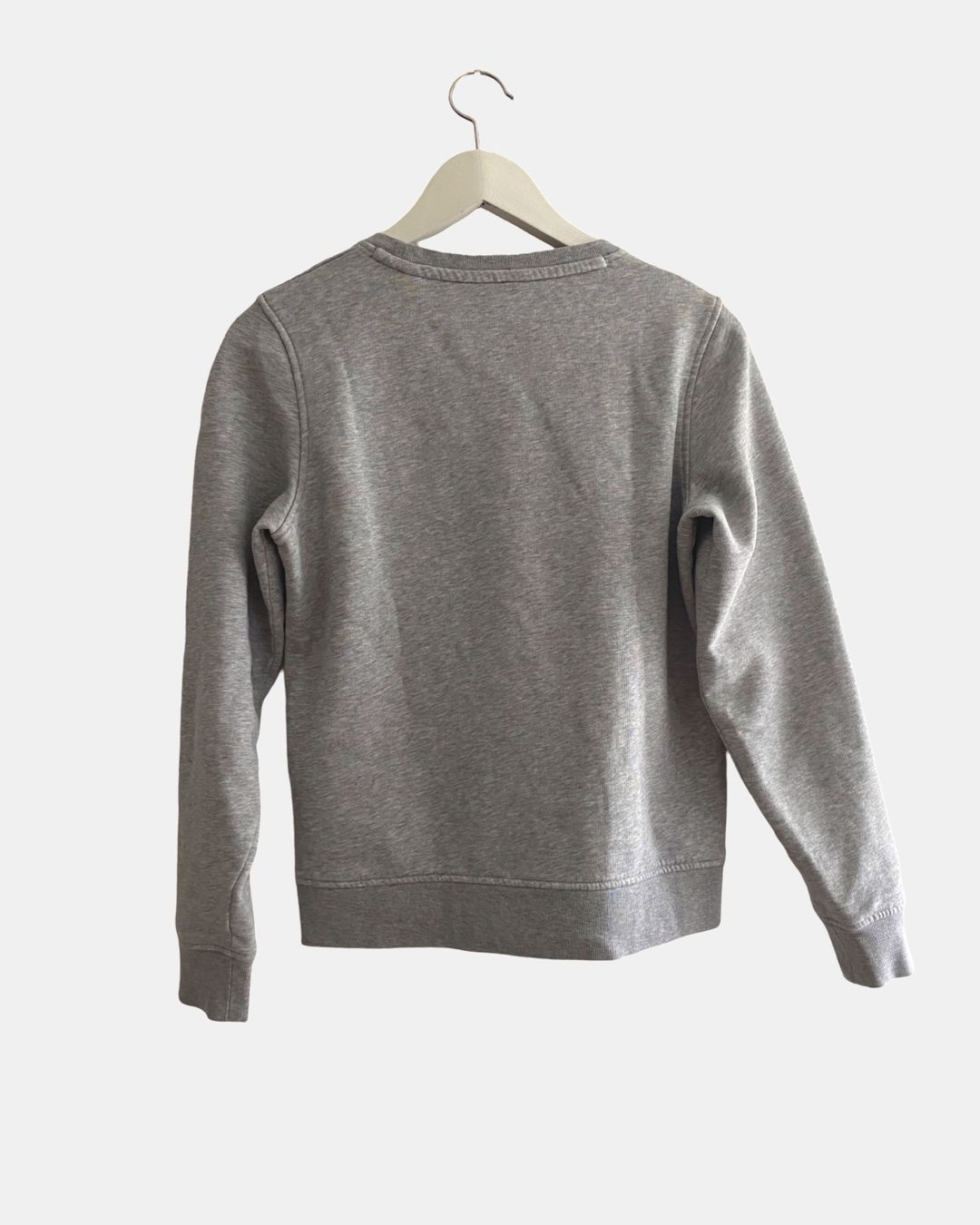 Gap Pulls & Sweat-shirts: GAP Sweatshirt – D'occasion à Jona par vanessasupermarket20 5