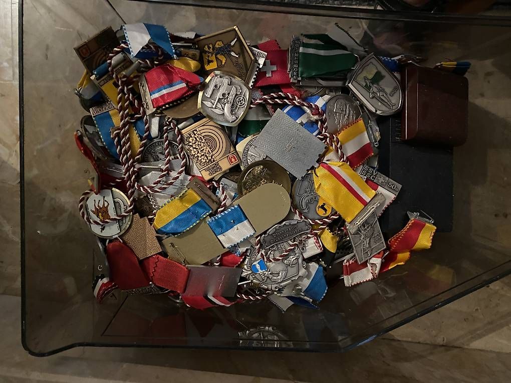 Plaquettes & Badges: Schützenplaketten – D'occasion à Cazis par arinba