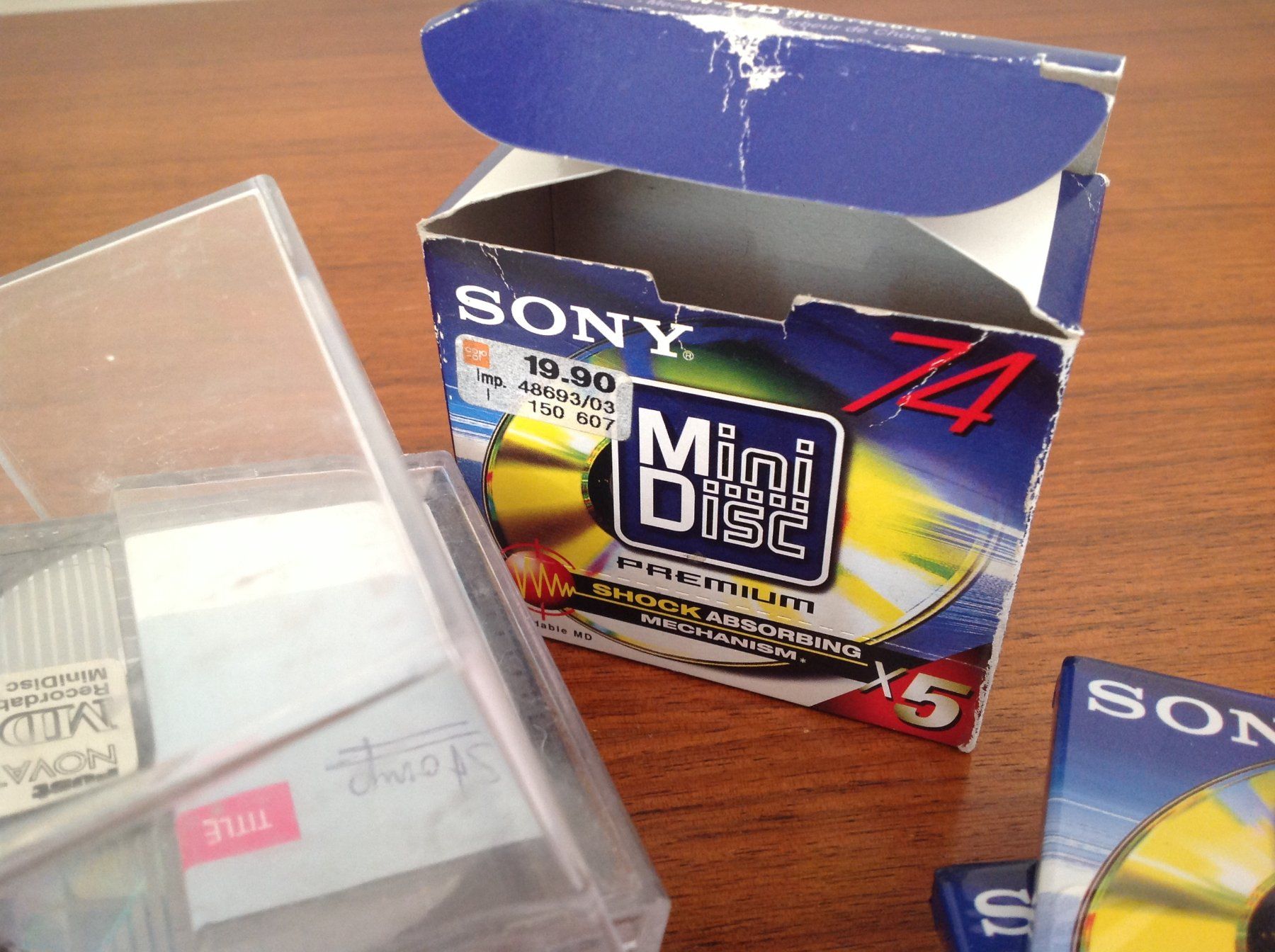 Sony Minidisc: 4 minidisc Sony - neuf, non ouvert – Nuovo e nell'imballaggio originale da Vuiteboeuf venduto da broticaire 2