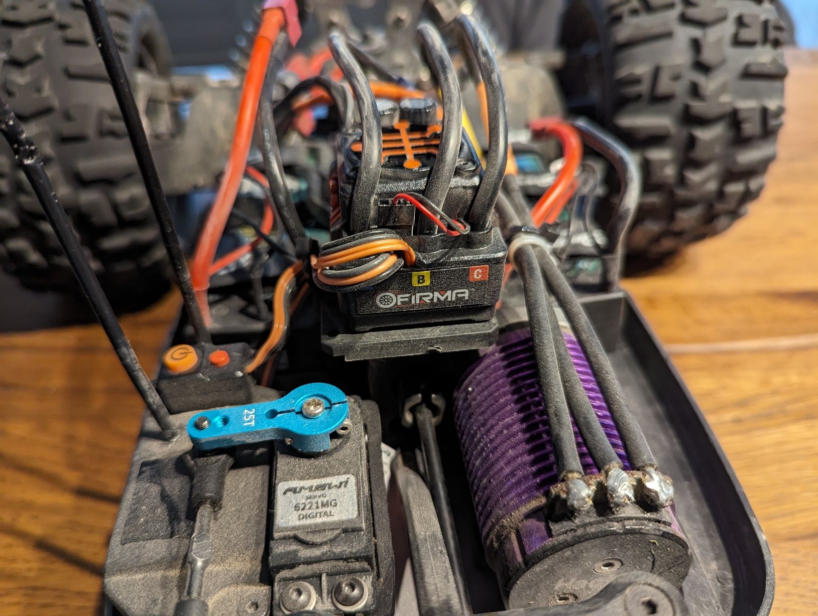 RC Kits de montage: RC Auto Stoke-E, 4s inkl. Akkus und ESC Programmierbox – D'occasion à Buttikon SZ par eldrago83 3