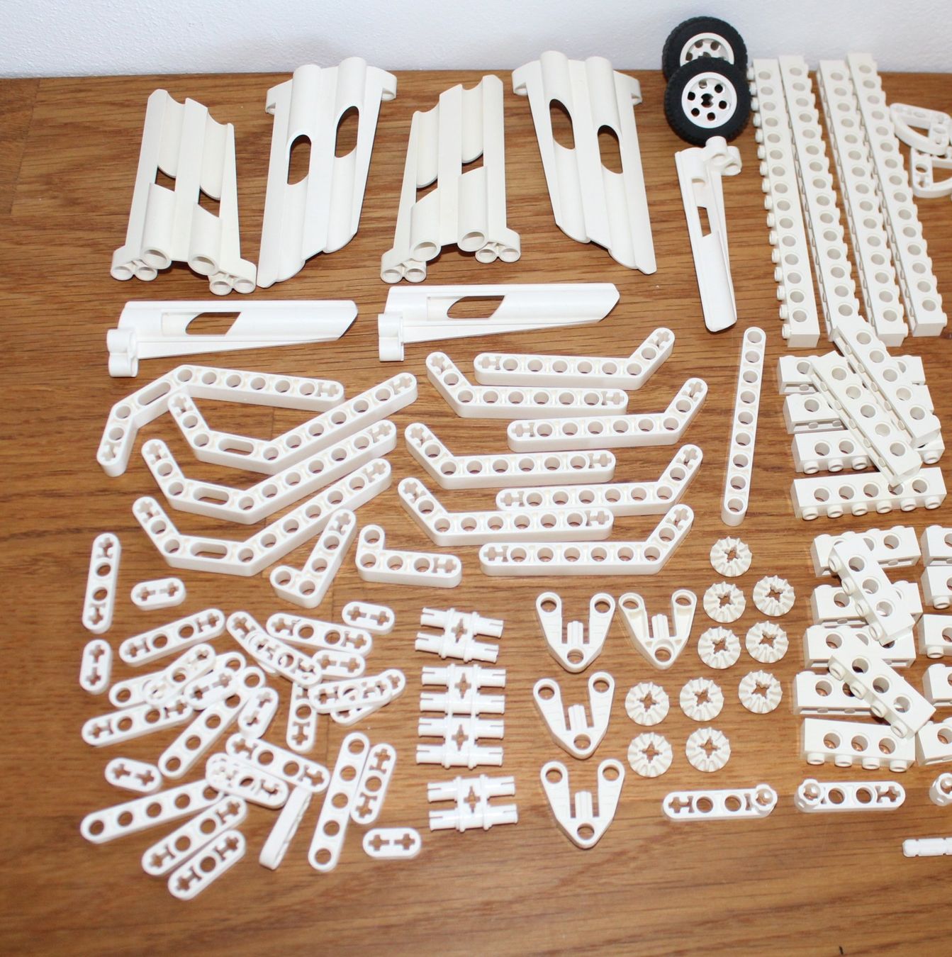 Lego Spielzeuge: Lego Technik weiss viele Teile     Text lesen! – Gebraucht aus Istighofen von muech40 3