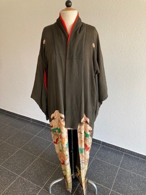 Kimonos: Kimono antik ca 1940, Seide handgemalt, handgenäht – Gebraucht aus Rapperswil von peter081
