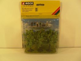 Noch H0 94006 Landwirte & Apfelbäume