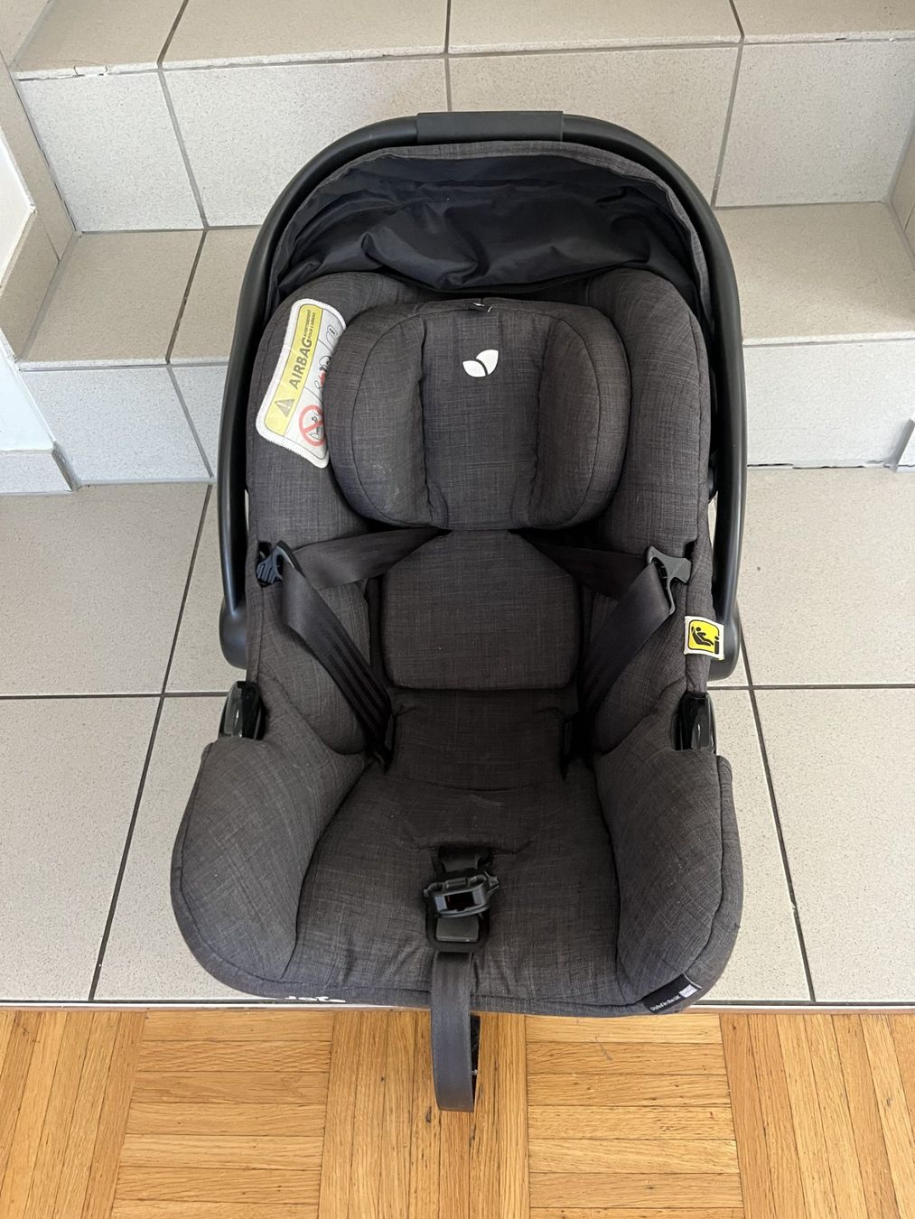 Joie Auto-Kindersitze: Joie i-Size Babyschale / Autositz – Gebraucht aus Liestal von Raifur