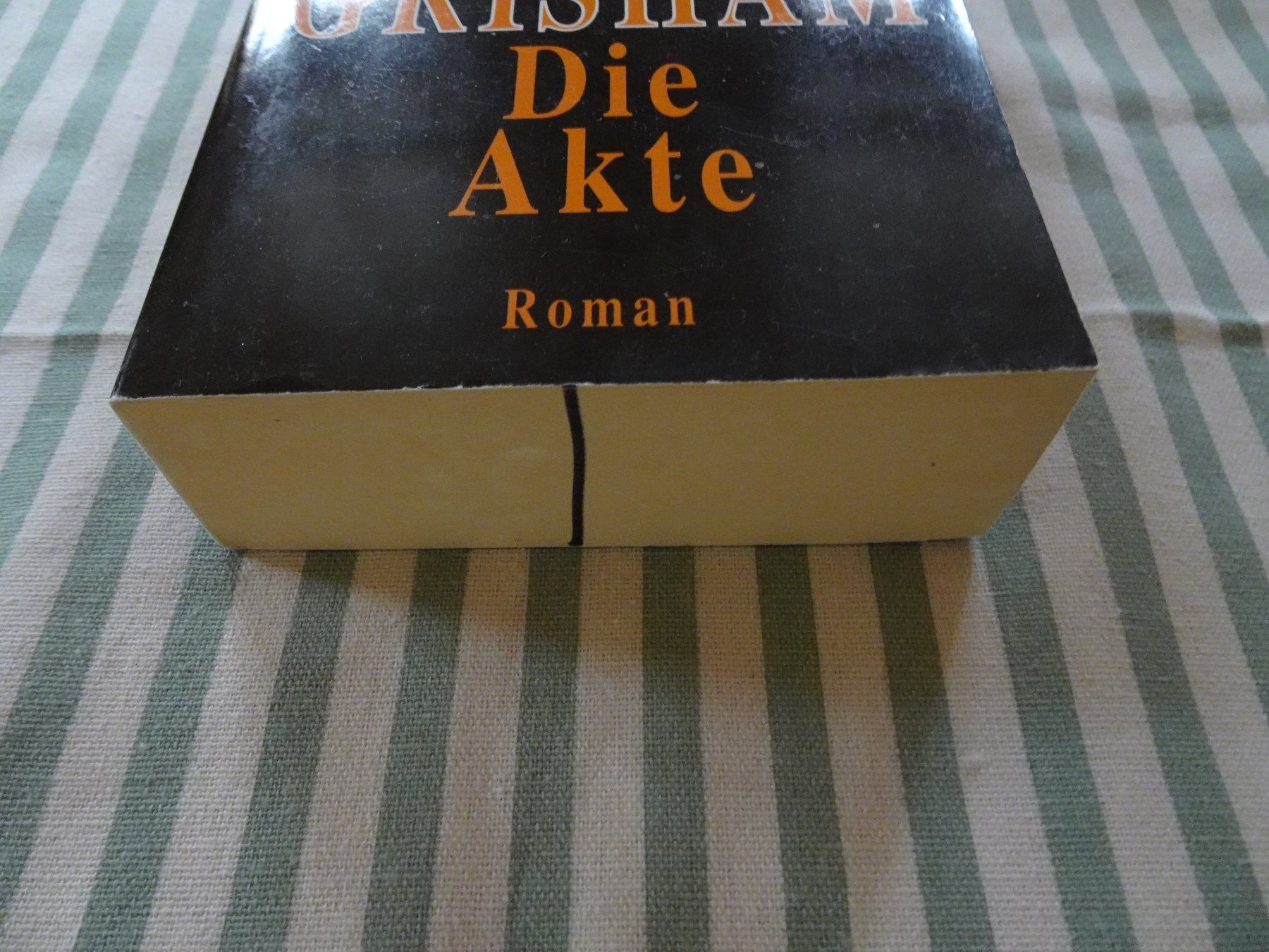 Bücher: John Grisham - Die Akte - Krimi - B376 – Gebraucht aus Küssnacht am Rigi von Bookslove-Divers 2