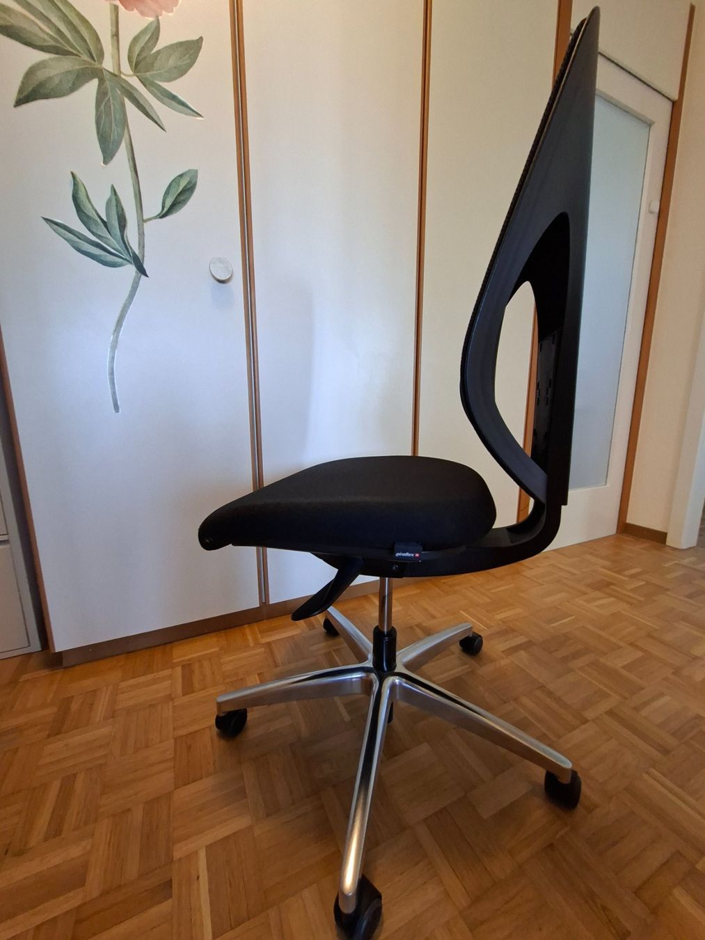 Giroflex Chaises: Bürostuhl – D'occasion à Suhr par karapuzik 1