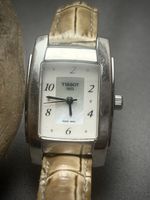 Montre Tissot rectangulaire bracelet originale fonctionne